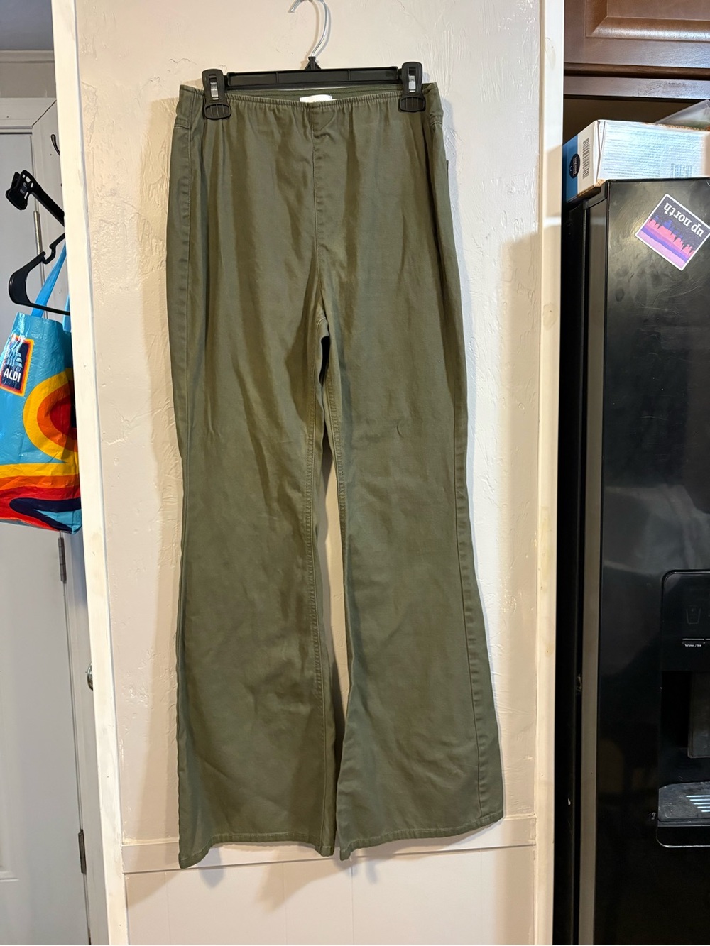 True Craft Olive Green Wide-Leg woman’s pants